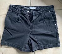 Jeans-Hotpants „Mango“, Gr. 40, schwarz, wie neu Bayern - Memmingen Vorschau
