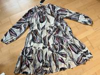 COMMA * luftiges KLEID * Creme rosé * 40 * mit Unterkl * Viscose Hessen - Kassel Vorschau