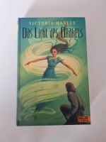 Das Licht des Orakels: Fantasy-Roman von Hanley, Victoria | Buch Nordrhein-Westfalen - Solingen Vorschau