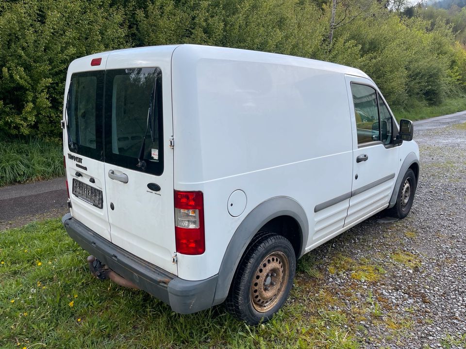 Ford Transit Connect Diesel AHK Kasten HU TÜV 11/24 !! in Altensteig