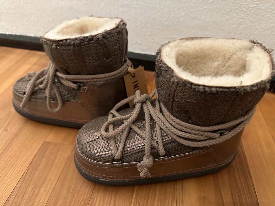 NEUE INUIKIl Schnur Boots Lammfell Stiefeletten Winter gefüttert in Bad Soden am Taunus