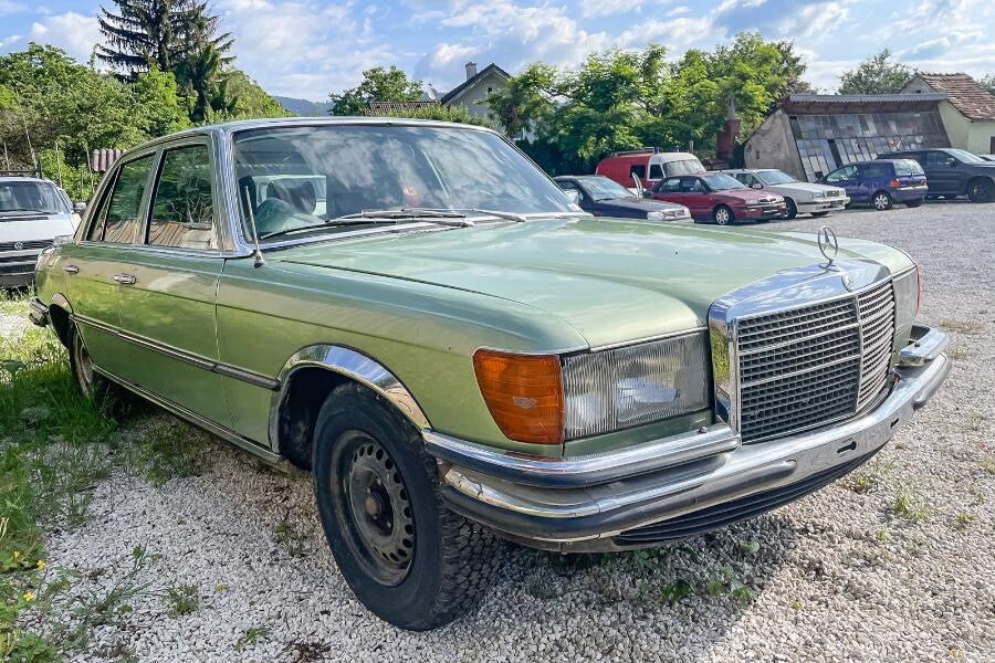 Oldtimer-Mercedes,Typ 280 SE-6 Zylinder-Automatik,August 1976 in Saarbrücken