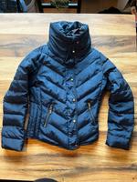 elegante dunkelblaue Jacke Steppjacke mit goldenen Details Baden-Württemberg - Aalen Vorschau