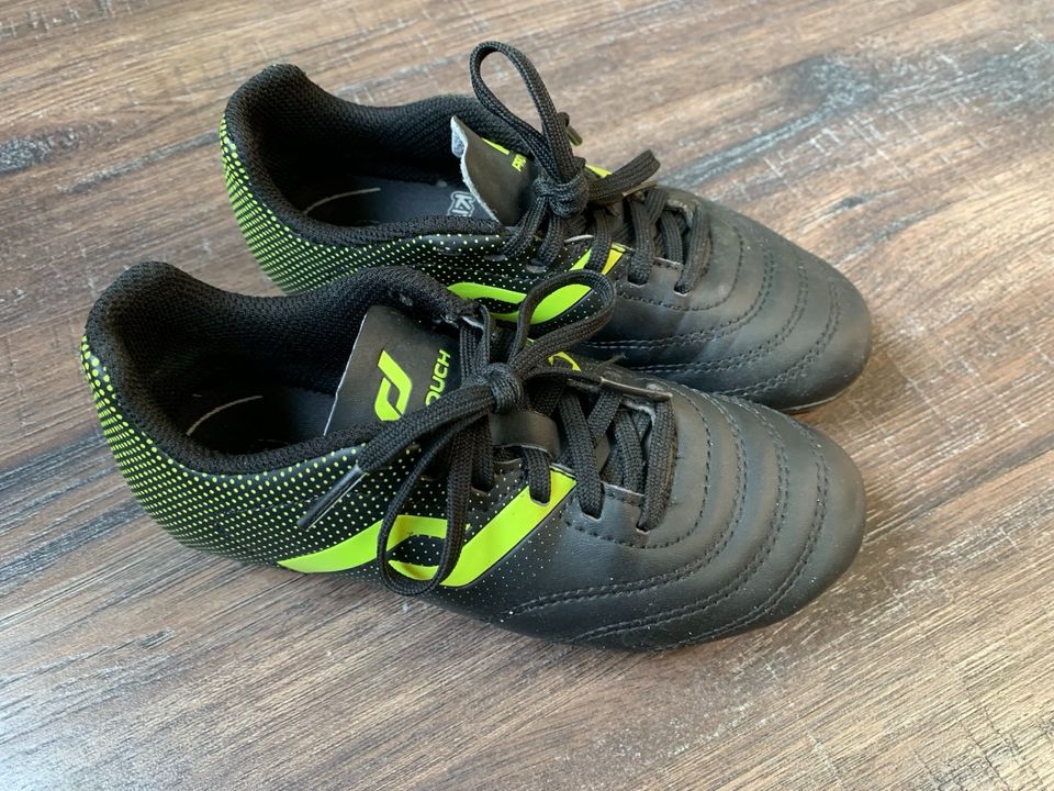 Pro Touch Fußballschuhe Gr. 29 in Windischleuba