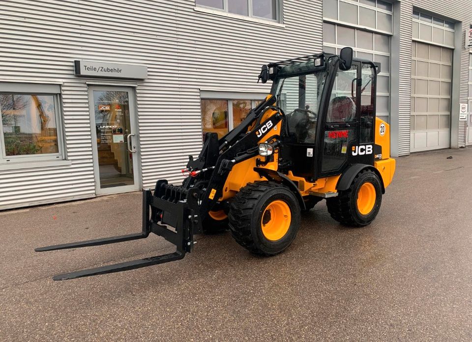 Wochenmiete Minibagger 350 Euro / Kubota mieten privat o. Gewerbe in Abensberg