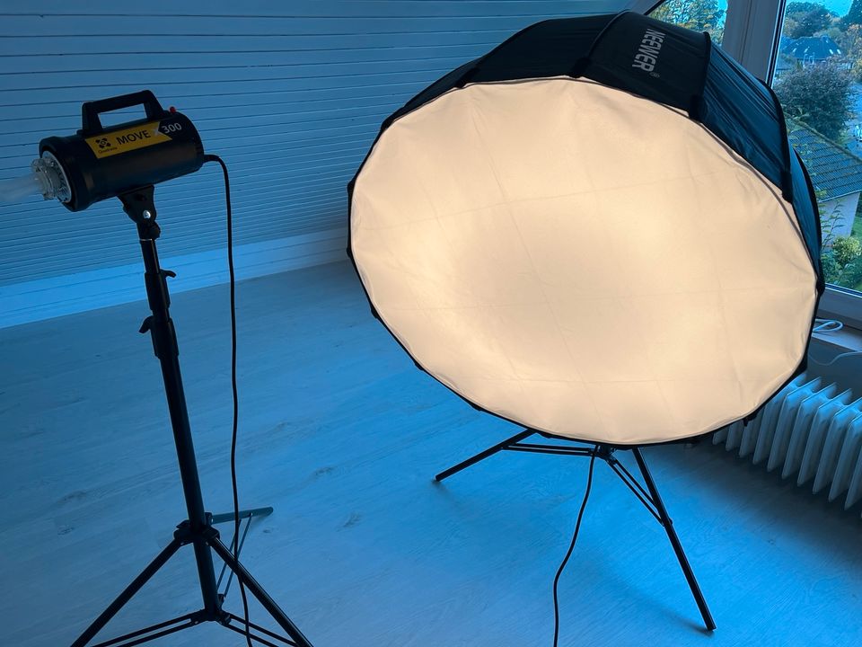 Quadralite  Studioblitz, Neewer Softbox 90cm, Stativ in Diepholz