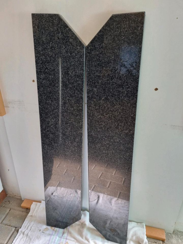 Schwarze gemusterte Granitplatte - Fensterbank 105 x 20 x 3 cm in Auerbach (Vogtland)