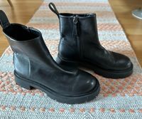 Zara Damen Boots Gr 38 schwarz Schuhe Stiefel Niedersachsen - Springe Vorschau