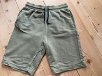 2 Shorts Jogginghosen kurze Hose H&M Gr. 146 Bayern - Böbrach Vorschau