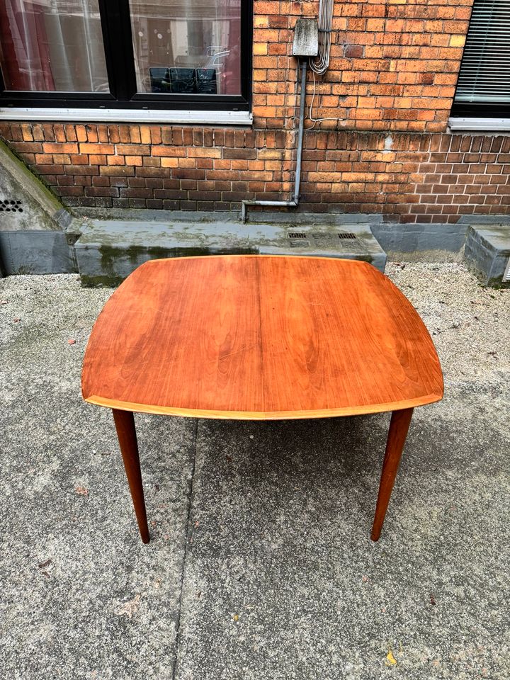 Esstisch erweiterbar > 210cm Teak Tisch danish Design Vintage Esszimmertisch Teakholz Dänemark 60er Retro in Berlin