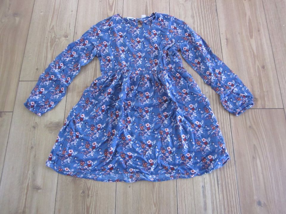 Kleid langarm blau Blumen Gr.140 alive 3€ in Duisburg