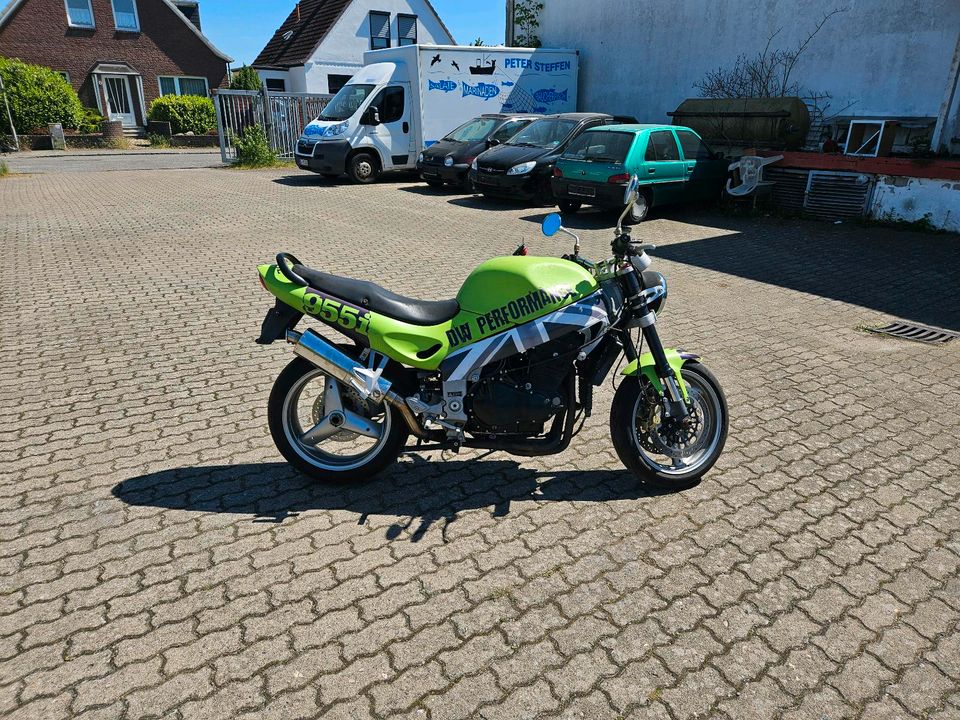 Triumph Sprint St Tüv neu wenig km in Lübeck