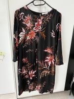 Kleid, Only, Blumen, schwarz, 34 Nordrhein-Westfalen - Waltrop Vorschau