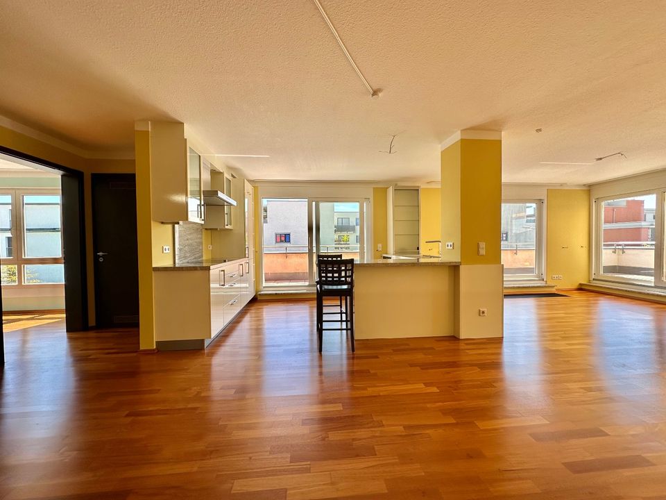 Penthouse mit besonderen Flair! In Bestlage! in Nürnberg (Mittelfr)