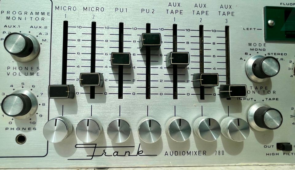 "Frank" vintage DJ-Mixer - Installationsmischer aus Belgien in Krefeld