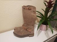 Tamaris Damen Stiefel Sympatex Wildleder Beigebraun Gr.38 Schleswig-Holstein - Raisdorf Vorschau