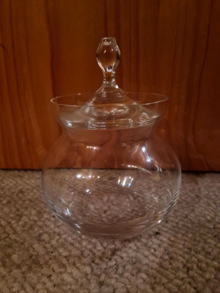 Glasschale ca. 16 cm Höhe in Walzbachtal