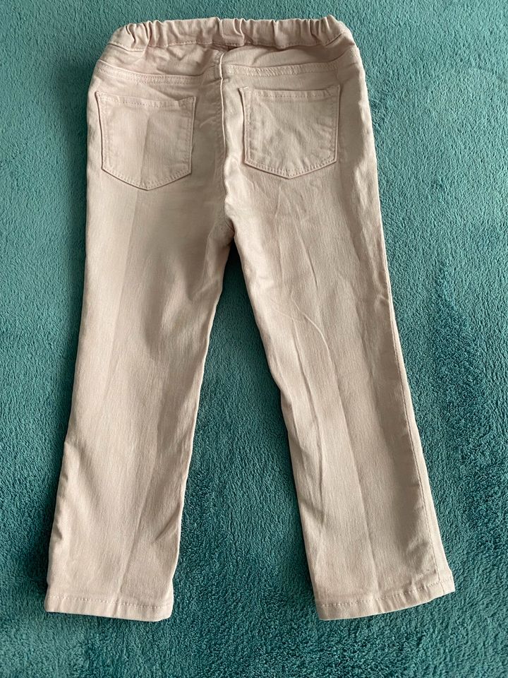 NEU! Hose Frühling H&M 2 J. Gr. 92 rosa jeans in Berlin