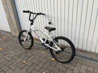 BMX-Fahrrad in Weiß Hessen - Stadtallendorf Vorschau