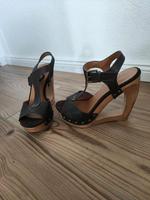 Sandalen mit Keilabsatz Nordrhein-Westfalen - Burbach Vorschau