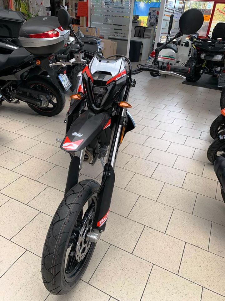 Beta RR 125 * RR125 *Supermoto*LC*ab 29€ /Monat*2024*Sofort* in Neustadt a.d.Donau