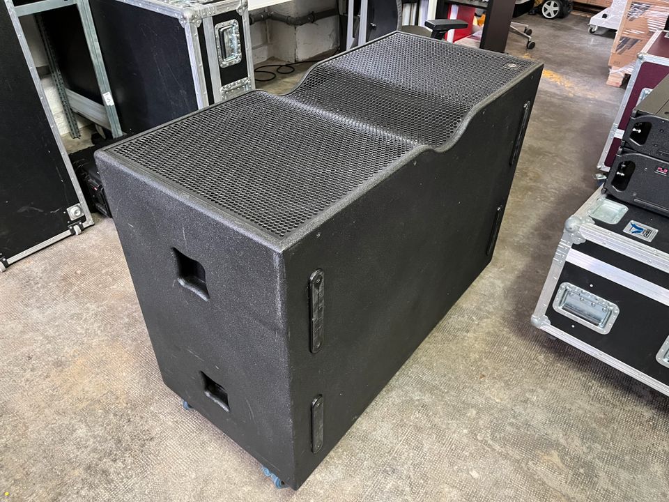 CODA AUDIO SCP Subwoofer 2x 18" in München