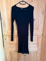 Schlauchkleid Winterkleid Strickkleid schwarz Sachsen - Lichtenstein Vorschau