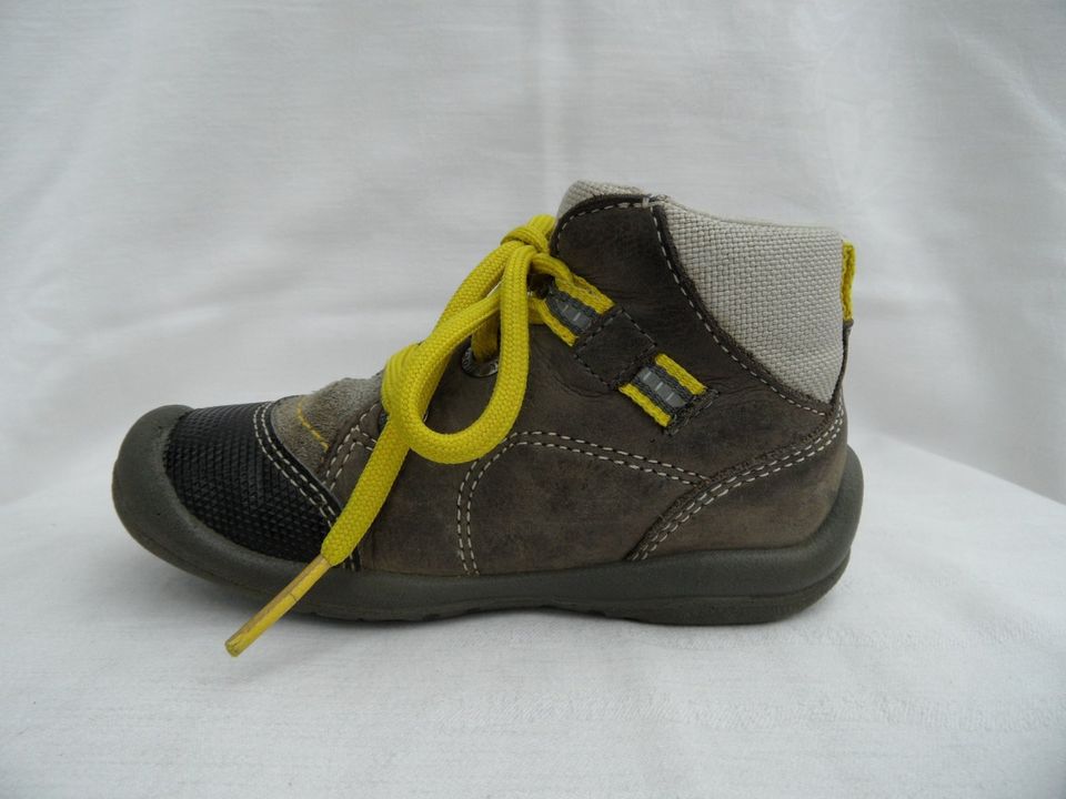 Superfit Lauflerner Schuhchen "NEU" 2x kurz getr. Flexsohle Gr.21 in Halle