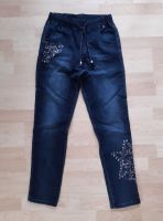 Damen Hose Jeans Jeggings Glitzer Sternen Tredy Stretch Gr 38 40 Nordrhein-Westfalen - Rheda-Wiedenbrück Vorschau