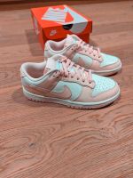 Unfassbar günstig! Nike Dunk Low Orange Pearl Rosa 3Y EU 35 NEU Frankfurt am Main - Kalbach-Riedberg Vorschau