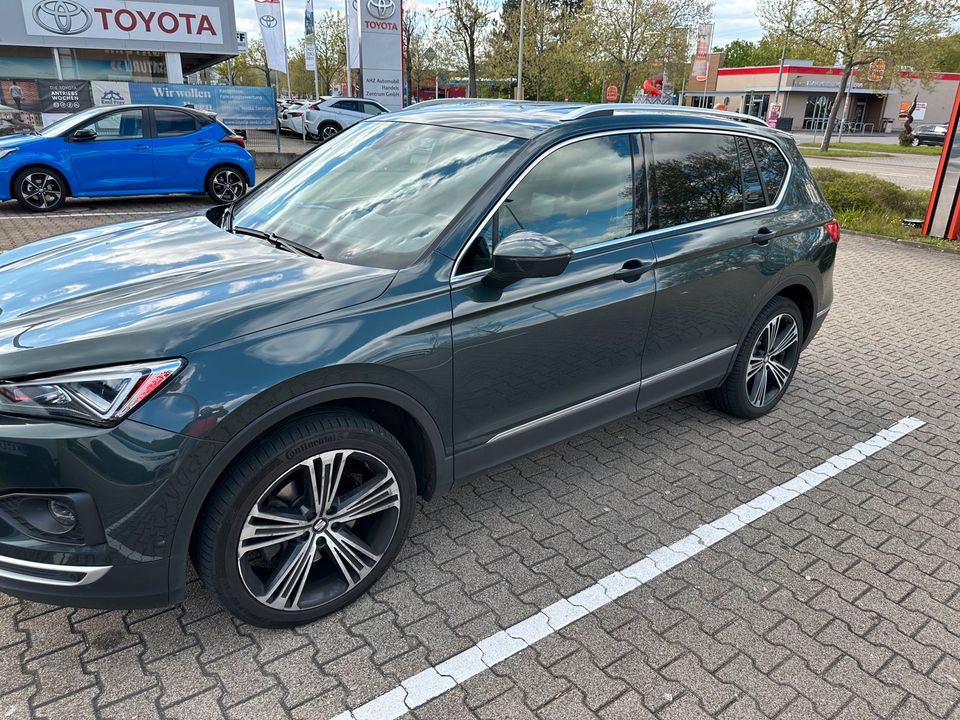 Seat Tarraco 2.0 TDI 190 Ps. 4+4 7 Sitzen Top Zustand in Pforzheim