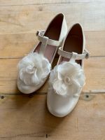 Ballerinas Spangenschuhe Schuhe Gr. 34 Une Hautre Couture ivory Bayern - Dorfen Vorschau