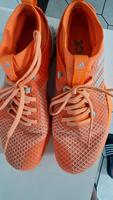 Adidas Schuhe neuwertig Gr 39 1/2 Schleswig-Holstein - Lübeck Vorschau
