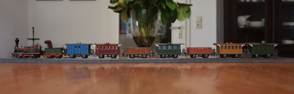 Märklin H0 28471 + 43471 - Spanisch-Brötli-Bahn in Düsseldorf