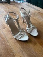 High Heels / Brautschuhe Nordrhein-Westfalen - Hürth Vorschau