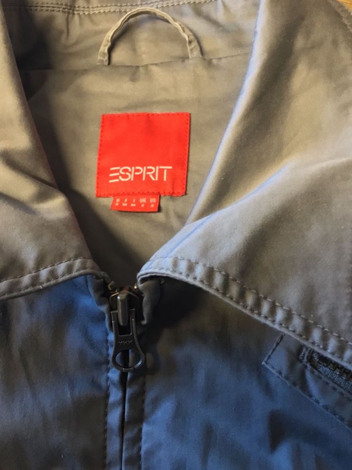 Esprit Jacke Gr.S in Achern