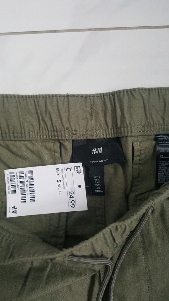 Herren Cargo Short Neu mit Etikett / Gr.S  / H&M in Kirchheim bei München