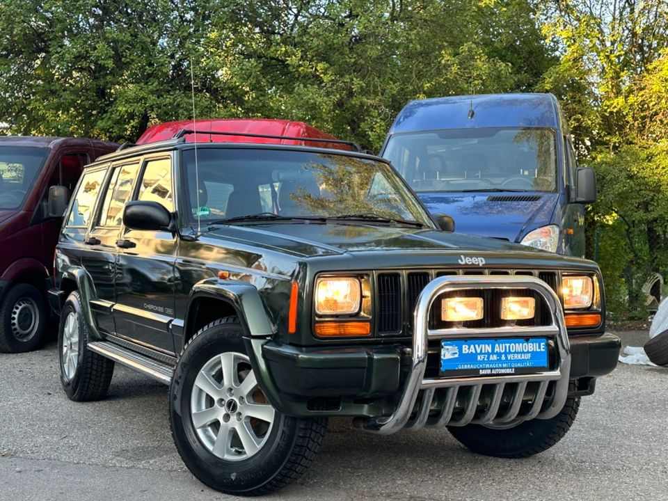 Jeep Cherokee Limited 4.0 Aut LPG-Gasanlage Leder TÜV in München