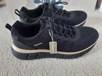 Bench Sneaker Größe 41 Schwarz Gold Neu Hessen - Bad Karlshafen Vorschau