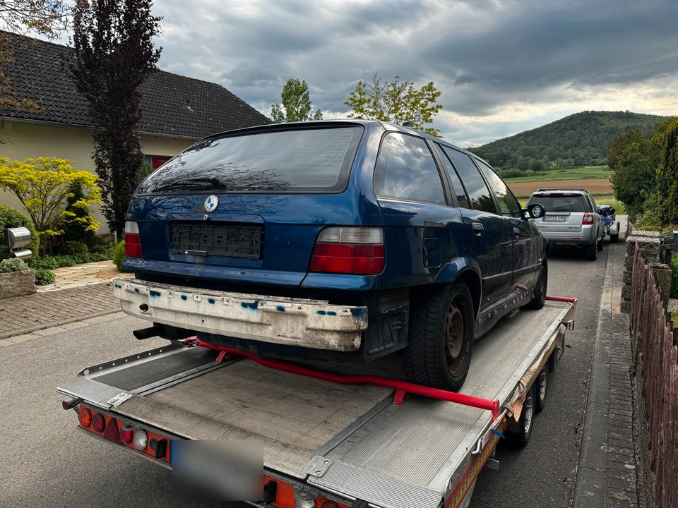 BMW 318i E36 Touring Avusblau M-Paket Schlachtfest in Fuldabrück