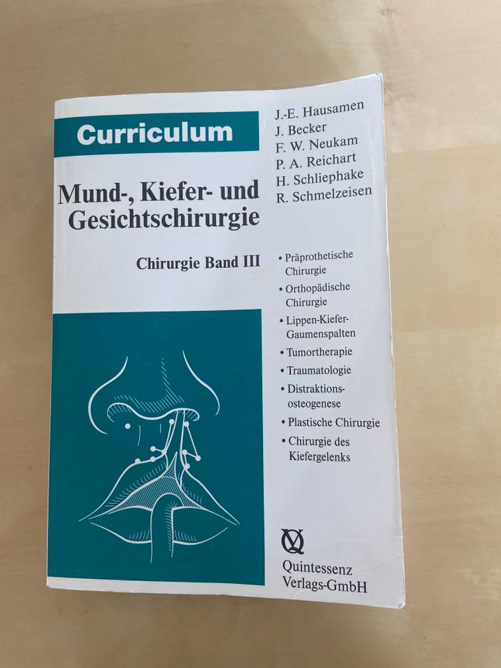 Curriculum Mund-, Kiefer- und Gesichtschirurgie in Tübingen