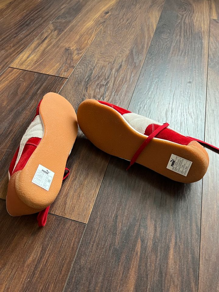 Puma Trainers Gr.42 Rot/Weiß Neu in Stuttgart