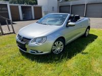 VW EOS 1.4 Cabrio Silber TÜV 5/26 Standheizung inkl. Winterreifen Nordrhein-Westfalen - Gummersbach Vorschau