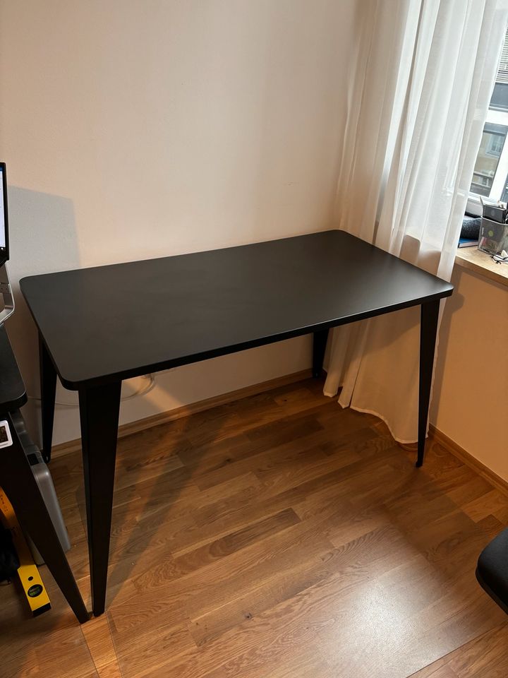 Schreibtisch schwarz 2x in München