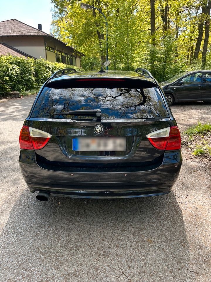 BMW E91 320d in Sennfeld
