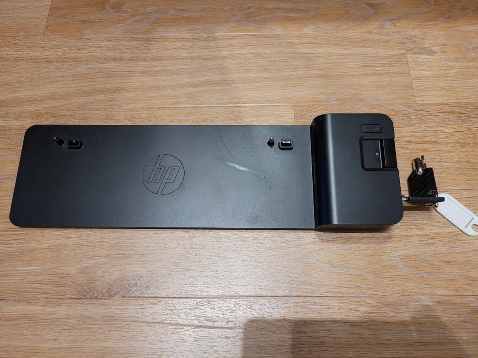 HP 2013 UltraSlim Docking-Station mit Netzteil und Kabelschloss in Bonn