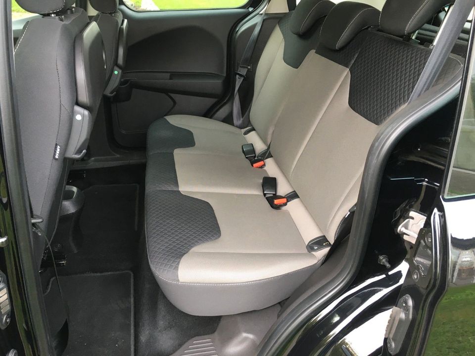 Ford Tourneo Courier 1.5 EcoBlue Klimaautomatik-Sitzh in Ennigerloh