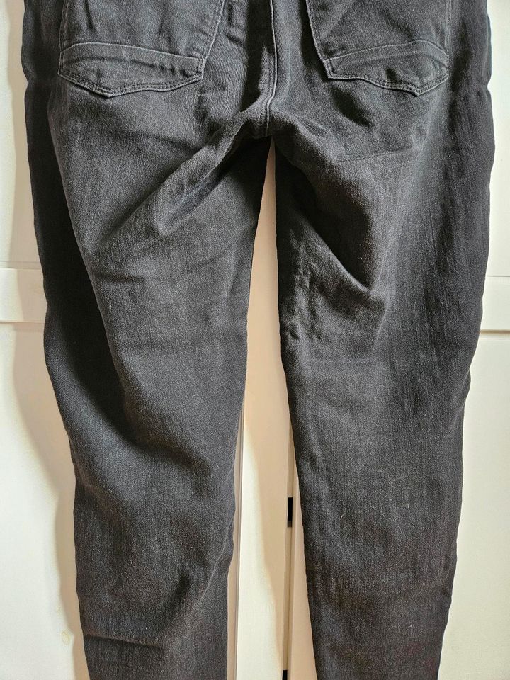 Schwarze Skinny Jeans von Only L/32 in Kiel