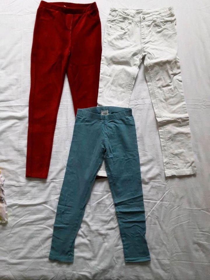 Gr.128 Jacke, Bolero, Shirt, Leggings, Shorts, Schlafanzug,Hemd, in Dresden