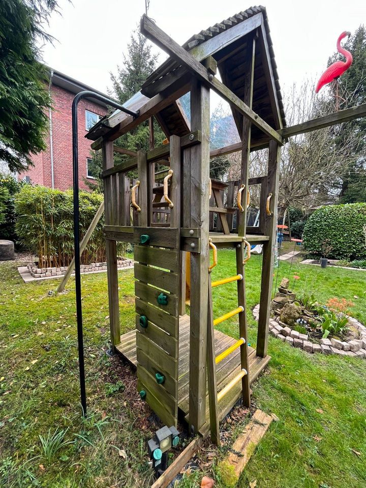 Spielturm Jungel Gym "Lodge" mit "Oberlicht"+ dieverses Zubehör in Essen